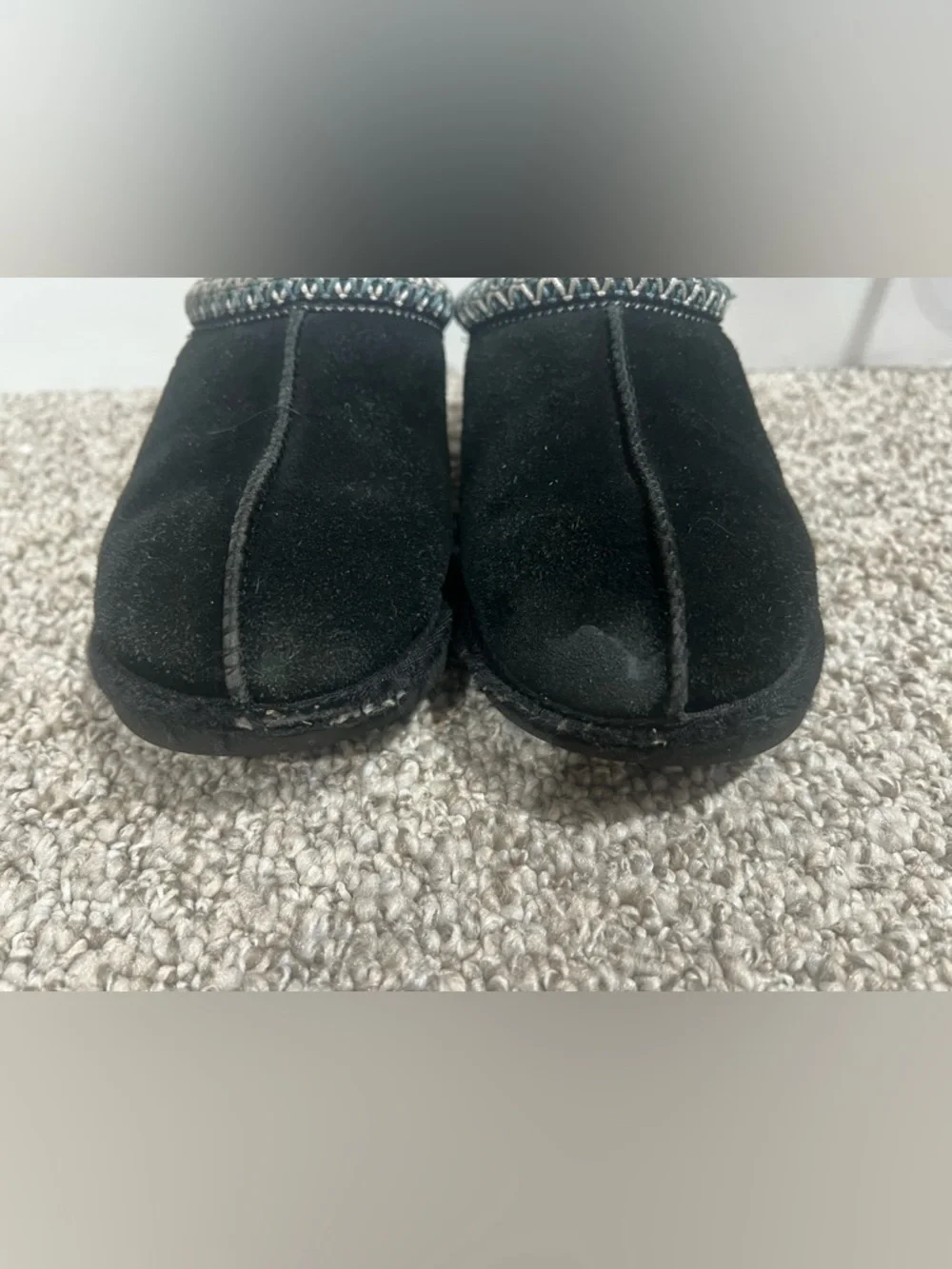 UGG Kids Black Suede Slippers Size 2 Cozy Slip On Shoes Shearling